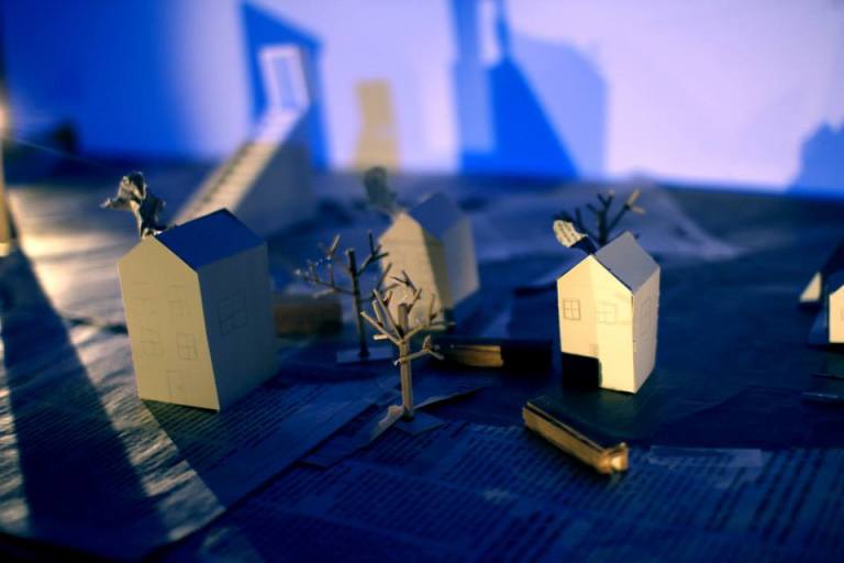 431021_10151628358659306_1943354098_n