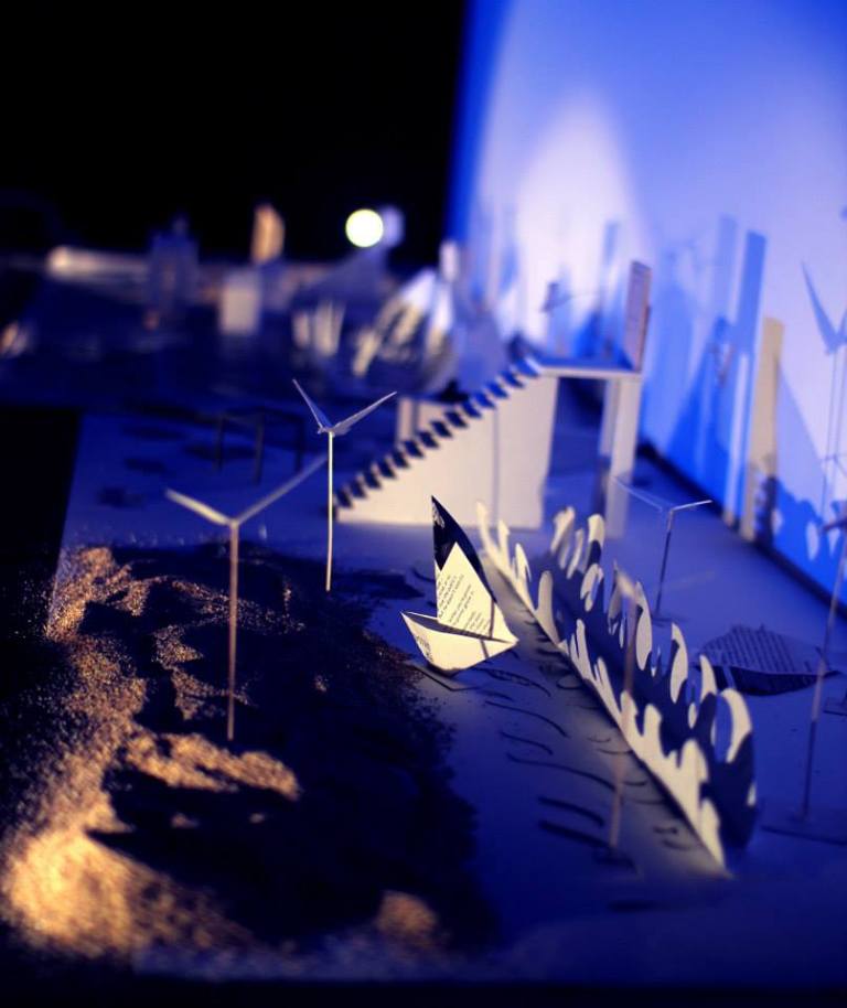 983760_10151628358809306_1183769655_n